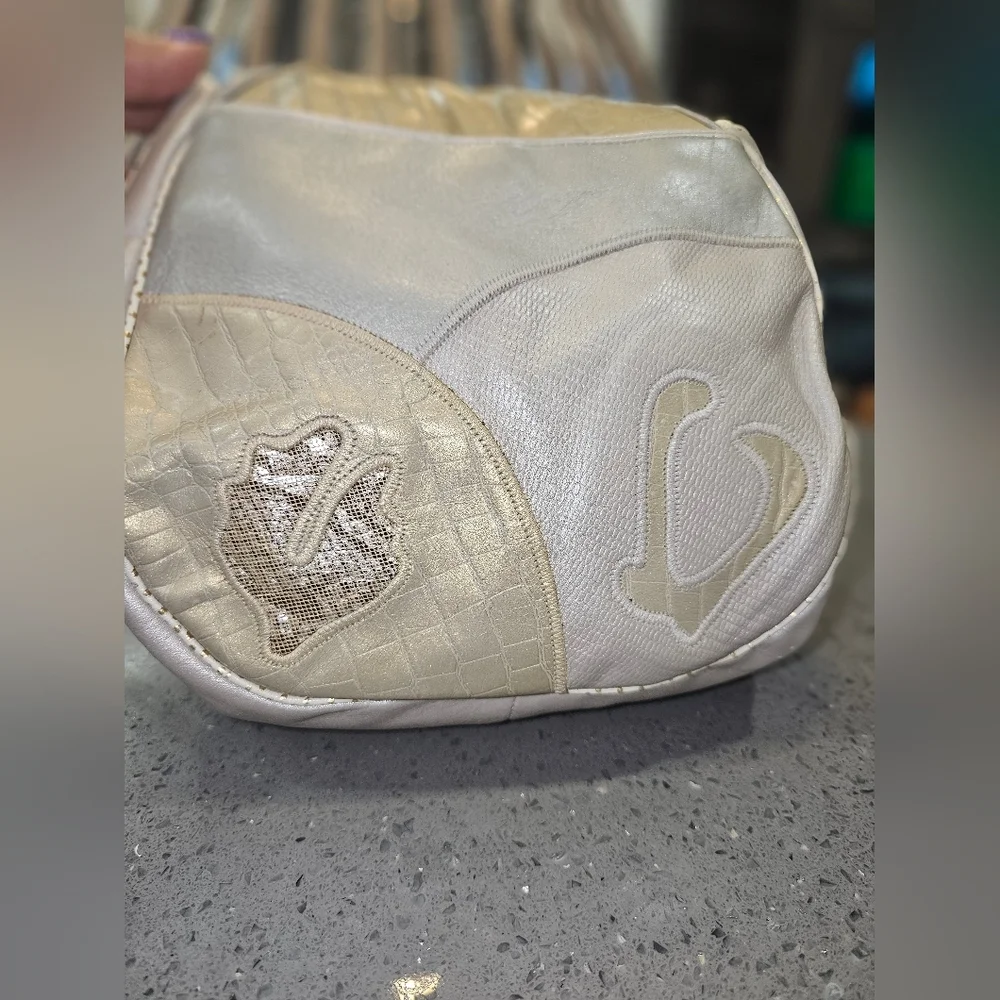 SHARIF VINTAGE CROSSBODY BAG.